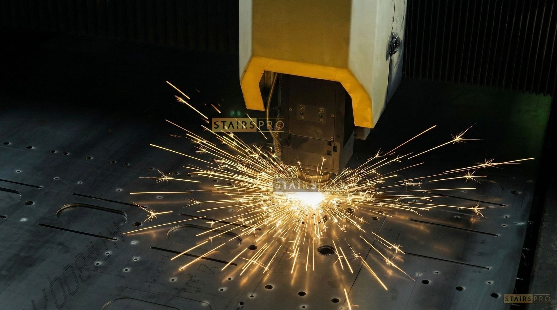 Laser cutting high-grade steel for a staircase stringer Laser cutting high-grade steel for a staircase stringer
